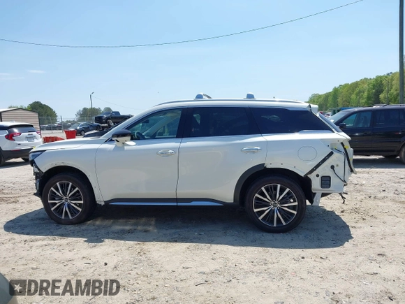 2023 Infiniti QX60 Sensory z VIN 5N1DL1GS4PC362410, wystawiony jako IAAI lot #41966872 z przebiegiem 27 142 mil mil oraz . Historia ofert i sprzedaży dostępna na DreamBid. Obrazek 15.