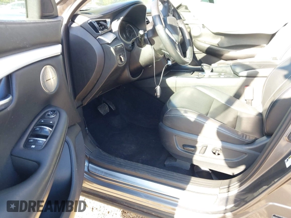 2019 Infiniti QX50 Luxe with VIN 3PCAJ5M31KF113513, listed as a IAAI auction lot 41971746 with 68,897 mi miles and . Bid and sale history available at DreamBid. Image 5.