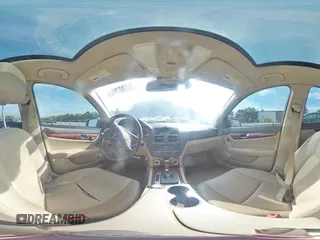2011 Mercedes-Benz C 300 Sport z VIN WDDGF8BB3BR164454, wystawiony jako Copart lot #53807685 z przebiegiem 194 025 mil mil oraz Szkoda całkowita • Salvage title. Historia ofert i sprzedaży dostępna na DreamBid. Obrazek 15.
