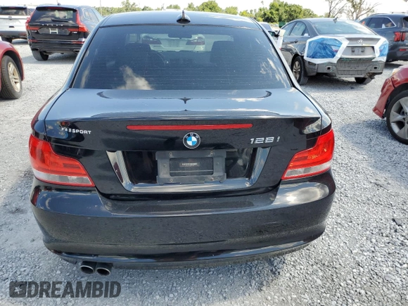 2012 BMW 1 Series 128i with VIN WBAUP7C56CVP23806, listed as a Copart auction lot 62339235 with 105,776 mi miles and Salvage title. Bid and sale history available at DreamBid. Image 6.