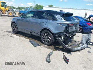 2020 Land Rover Range Rover Velar z VIN SALYU2EE1LA258140, wystawiony jako IAAI lot #42326439 z przebiegiem 61 827 mil mil oraz . Historia ofert i sprzedaży dostępna na DreamBid. Obrazek 3.