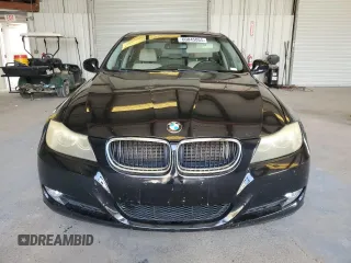 2011 BMW 3 Series 328i z VIN WBAPH7C52BE850089, wystawiony jako Copart lot #60045065 z przebiegiem Nie podano mil oraz Szkoda całkowita • Salvage title. Historia ofert i sprzedaży dostępna na DreamBid. Obrazek 5.