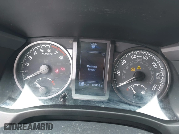 2020 Toyota Tacoma SR5 z VIN 3TMAZ5CN8LM138501, wystawiony jako IAAI lot #42321412 z przebiegiem 81 806 mil mil oraz . Historia ofert i sprzedaży dostępna na DreamBid. Obrazek 7.