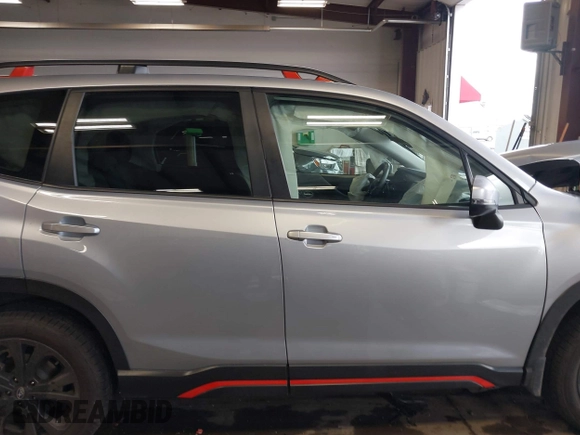 2019 Subaru Forester Sport with VIN JF2SKAPC6KH591322, listed as a IAAI auction lot 41981902 with 47,643 mi miles. Bid and sale history available at carsss.com. Image 14.