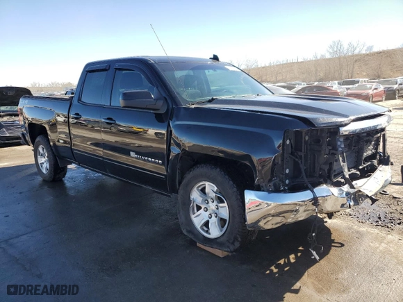 2017 Chevrolet Silverado 1500 LT with VIN 1GCVKREH4HZ139784, listed as a Copart auction lot 46655175 with 113,969 mi miles and Salvage Title. Bid and sale history available at carsss.com. Image 4.