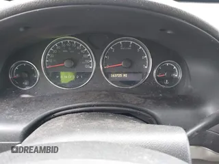 2008 Chevrolet Uplander LT w/1LT with VIN 1GNDV33W08D188227, listed as a IAAI auction lot 41489557 with 163,725 mi miles. Bid and sale history available at carsss.com. Image 7.