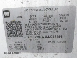 2021 Chevrolet Traverse LT Leather with VIN 1GNEVHKW1MJ213554, listed as a IAAI auction lot 40189535 with 70,232 mi miles. Bid and sale history available at carsss.com. Image 9.