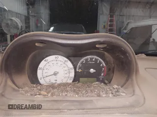 2004 Scion xA z VIN JTKKT624840052476, wystawiony jako IAAI lot #41785953 z przebiegiem Nie podano mil oraz . Historia ofert i sprzedaży dostępna na DreamBid. Obrazek 7.