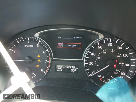 2015 Nissan Altima S with VIN 1N4AL3AP5FC113478, listed as a Copart auction lot 54861625 with 256,573 mi miles and Salvage Title. Bid and sale history available at DreamBid. Image 9.
