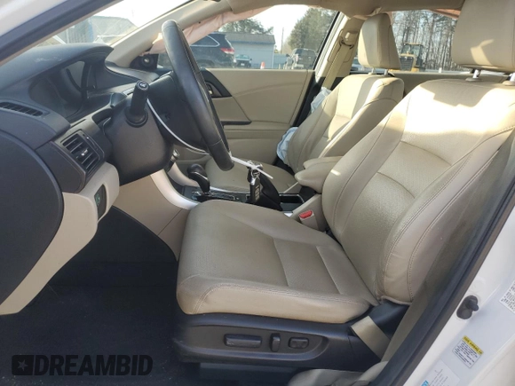 2014 Honda Accord Touring z VIN 1HGCR6F77EA007606, wystawiony jako Copart lot #49678125 z przebiegiem 136 921 mil mil oraz Szkoda całkowita • Salvage title. Historia ofert i sprzedaży dostępna na DreamBid. Obrazek 7.