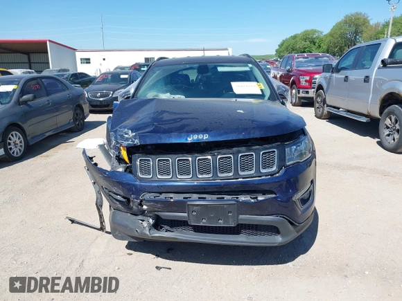 2018 Jeep Compass Latitude с VIN 3C4NJDBB1JT321011, выставлен на аукционе IAAI как лот 42282212 с пробегом 58 402 миль миль и . История ставок и продаж доступна на DreamBid. Изображение 13.