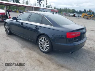 2012 Audi A6 Premium Plus z VIN WAUGGAFC5CN120320, wystawiony jako IAAI lot #42559276 z przebiegiem 106 261 mil mil oraz . Historia ofert i sprzedaży dostępna na DreamBid. Obrazek 3.