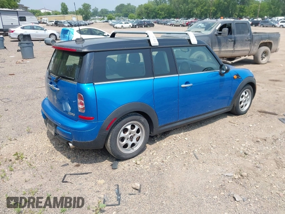 2012 MINI Clubman z VIN WMWZF3C57CT189793, wystawiony jako IAAI lot #42483499 z przebiegiem 77 599 mil mil oraz . Historia ofert i sprzedaży dostępna na DreamBid. Obrazek 4.