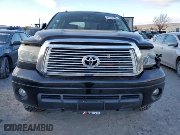 2013 Toyota Tundra Limited z VIN 5TFHY5F17DX289920, wystawiony jako Copart lot #85326944 z przebiegiem 110 295 mil mil oraz Czysty tytuł • Clean title. Historia ofert i sprzedaży dostępna na DreamBid. Obrazek 5.