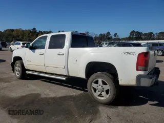 2011 GMC Sierra 2500HD SLT с VIN 1GT121C8XBF145553, выставлен на аукционе Copart как лот 77220804 с пробегом 414 257 миль миль и Списание • Salvage title. История ставок и продаж доступна на DreamBid. Изображение 2.