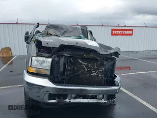 2003 Ford F-250 XL с VIN 1FTNX21P43EC51720, выставлен на аукционе IAAI как лот 41906325 с пробегом Не указан миль и . История ставок и продаж доступна на DreamBid. Изображение 11.