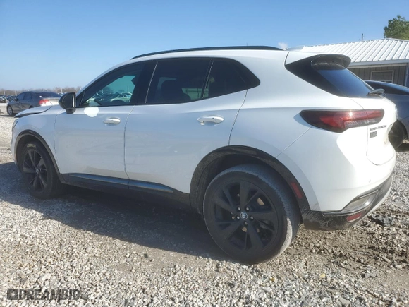 2022 Buick Envision Essence with VIN LRBFZNR41ND064548, listed as a Copart auction lot 86700954 with 52,469 mi miles and Salvage Title. Bid and sale history available at carsss.com. Image 2.