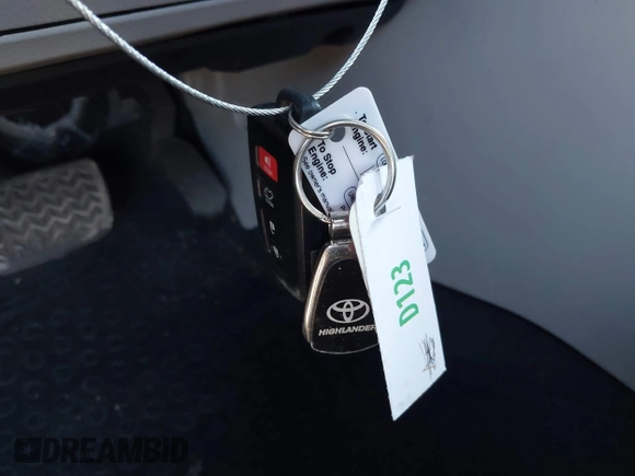 2017 Toyota Highlander Limited с VIN 5TDDZRFH9HS464762, выставлен на аукционе IAAI как лот 41396047 с пробегом 60 528 миль миль и . История ставок и продаж доступна на DreamBid. Изображение 11.
