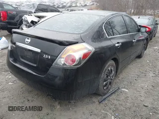 2009 Nissan Altima S with VIN 1N4AL21E79N433158, listed as a IAAI auction lot 41466805 with 231,745 mi miles and . Bid and sale history available at DreamBid. Image 4.