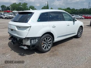 2017 Audi Q7 Prestige with VIN WA1VAAF71HD010516, listed as a IAAI auction lot 42689590 with 68,849 mi miles and . Bid and sale history available at DreamBid. Image 4.