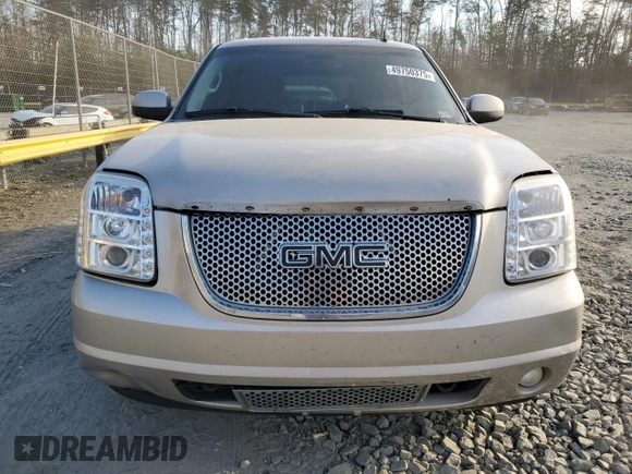 2008 GMC Yukon Denali z VIN 1GKFK63828J227662, wystawiony jako Copart lot #49750375 z przebiegiem 21 720 mil mil oraz Szkody całkowita. Historia ofert i sprzedaży dostępna na DreamBid. Obrazek 5.