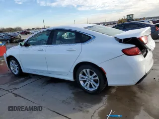 2016 Chrysler 200 Touring z VIN 1C3CCCFB7GN192548, wystawiony jako Copart lot #86601554 z przebiegiem 114 912 mil mil oraz Szkoda całkowita • Salvage title. Historia ofert i sprzedaży dostępna na DreamBid. Obrazek 2.