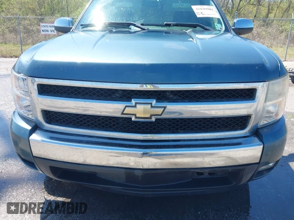 2011 Chevrolet Silverado 1500 LT with VIN 3GCPCSE01BG343814, listed as a IAAI auction lot 41849043 with 109,595 mi miles and . Bid and sale history available at DreamBid. Image 6.