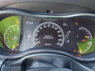 2020 Jeep Grand Cherokee Limited z VIN 1C4RJEBG8LC317006, wystawiony jako IAAI lot #42271501 z przebiegiem 54 078 mil mil oraz . Historia ofert i sprzedaży dostępna na DreamBid. Obrazek 7.