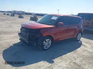 2022 Kia Soul LX with VIN KNDJ23AU4N7803183, listed as a IAAI auction lot 41601041 with 41,702 mi miles. Bid and sale history available at carsss.com. Image 2.