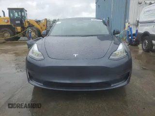 2023 Tesla Model 3 z VIN 5YJ3E1EA9PF699744, wystawiony jako Copart lot #56407215 z przebiegiem 5 201 mil mil oraz Szkoda całkowita • Salvage title. Historia ofert i sprzedaży dostępna na DreamBid. Obrazek 5.