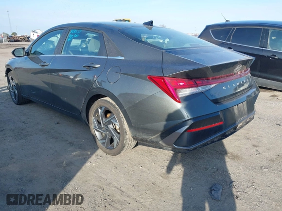2024 Hyundai Elantra SEL with VIN KMHLS4DG8RU727555, listed as a IAAI auction lot 41561362 with 23,796 mi miles. Bid and sale history available at carsss.com. Image 3.