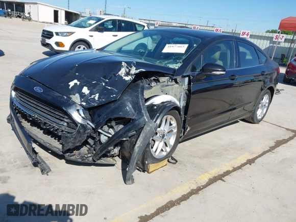 2013 Ford Fusion SE with VIN 3FA6P0H72DR137542, listed as a IAAI auction lot 41977665 with 137,635 mi miles and . Bid and sale history available at carsss.com. Image 2.
