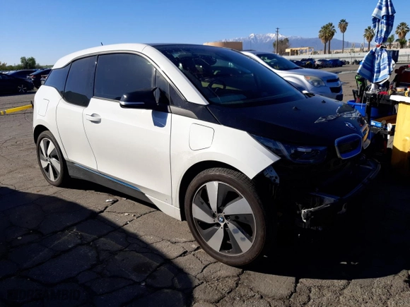 2015 BMW i3 with VIN WBY1Z4C58FV501401, listed as a Copart auction lot 39171583 with 41,220 mi miles. Bid and sale history available at carsss.com. Image 4.