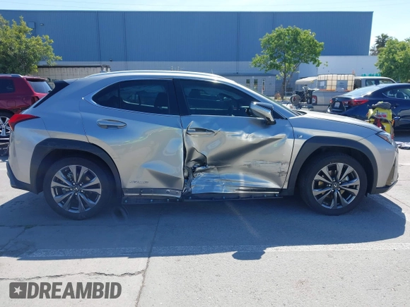 2021 Lexus UX 250h F Sport with VIN JTHR9JBH0M2037127, listed as a IAAI auction lot 42156811 with 20,720 mi miles and . Bid and sale history available at DreamBid. Image 13.