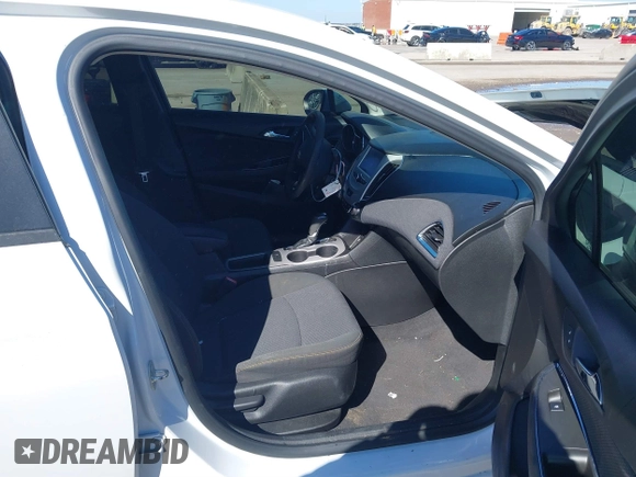 2018 Chevrolet Cruze LS with VIN 1G1BC5SM6J7214781, listed as a IAAI auction lot 41485333 with 119,546 mi miles and . Bid and sale history available at DreamBid. Image 5.