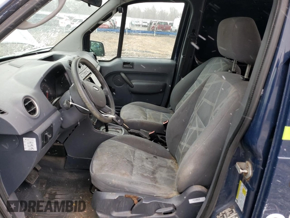 2010 Ford Transit Connect XL z VIN NM0LS7AN9AT024630, wystawiony jako Copart lot #45408485 z przebiegiem 147 927 mil mil oraz Szkoda całkowita • Salvage title. Historia ofert i sprzedaży dostępna na DreamBid. Obrazek 7.