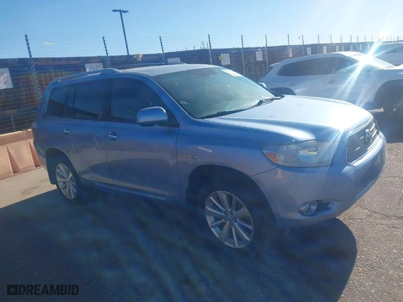 2008 Toyota Highlander Hybrid Limited with VIN JTEEW44A382002576, listed as a IAAI auction lot 41831706 with 211,978 mi miles. Bid and sale history available at carsss.com. Image 1.