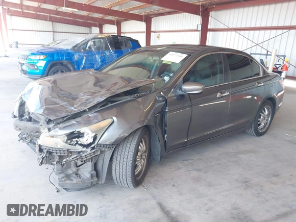2011 Honda Accord EX-L z VIN 1HGCP3F80BA012560, wystawiony jako IAAI lot #42177341 z przebiegiem 268 433 mil mil oraz . Historia ofert i sprzedaży dostępna na DreamBid. Obrazek 2.