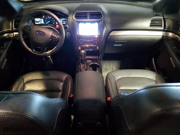 2018 Ford Explorer XLT with VIN 1FM5K8D82JGB06226, listed as a Copart auction lot 42179385 with 85,179 mi miles and Salvage Title. Bid and sale history available at carsss.com. Image 8.