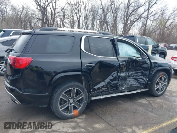 2017 GMC Acadia Denali z VIN 1GKKNXLS6HZ141988, wystawiony jako IAAI lot #41855218 z przebiegiem 132 732 mil mil oraz . Historia ofert i sprzedaży dostępna na DreamBid. Obrazek 13.