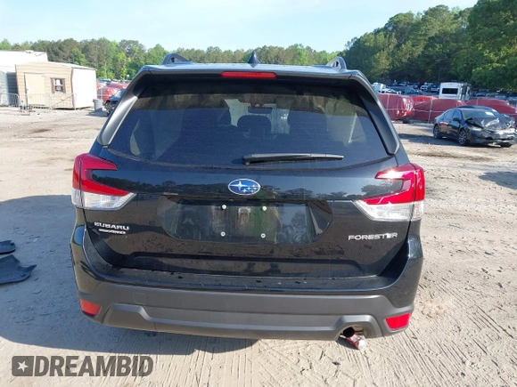 2024 Subaru Forester Premium with VIN JF2SKACC7RH507864, listed as a IAAI auction lot 42178068 with 13,700 mi miles and . Bid and sale history available at DreamBid. Image 16.