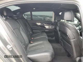 2018 BMW 7 Series 750i with VIN WBA7F0C59JGM24142, listed as a Copart auction lot 45532365 with 62,120 mi miles and Salvage Title. Bid and sale history available at carsss.com. Image 10.