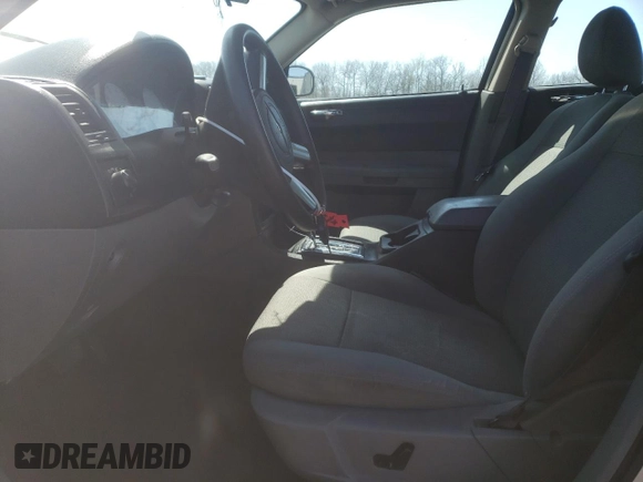 2005 Chrysler 300 with VIN 2C3JA43R65H621284, listed as a Copart auction lot 52372225 with 139,417 mi miles and Salvage Title. Bid and sale history available at carsss.com. Image 7.