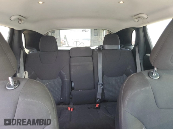 2019 Jeep Cherokee Latitude with VIN 1C4PJMCX4KD107222, listed as a Copart auction lot 61497275 with 156,805 mi miles and Salvage title. Bid and sale history available at DreamBid. Image 10.