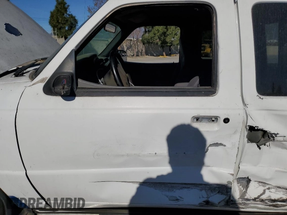 1999 Ford Ranger XLT with VIN 1FTYR14X6XPA45855, listed as a Copart auction lot 41889965 with 221,848 mi miles and Salvage Title. Bid and sale history available at DreamBid. Image 7.