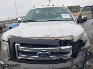 2013 Ford F-150 XL with VIN 1FTFW1CF2DFB40942, listed as a IAAI auction lot 40884111 with 266,063 mi miles. Bid and sale history available at carsss.com. Image 13.