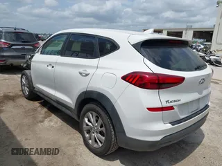 2020 Hyundai Tucson SE z VIN KM8J23A45LU212774, wystawiony jako IAAI lot #42100221 z przebiegiem 78 002 mil mil oraz . Historia ofert i sprzedaży dostępna na DreamBid. Obrazek 3.