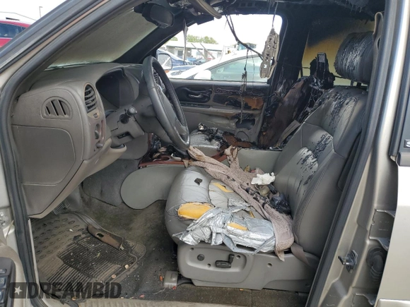 2002 GMC Envoy SLT with VIN 1GKDS13S022293912, listed as a Copart auction lot 51450845 with 0 mi miles and Salvage Title. Bid and sale history available at carsss.com. Image 7.