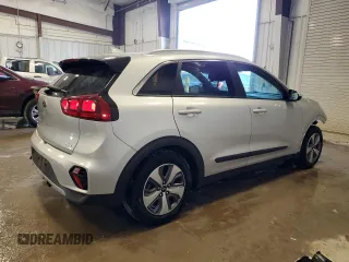 2021 Kia Niro LX with VIN KNDCB3LC7M5488449, listed as a Copart auction lot 46904525 with 93,796 mi miles and Salvage Title. Bid and sale history available at carsss.com. Image 3.