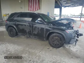 2024 Mercedes-Benz GLE 450 with VIN 4JGFB5KB8RB122828, listed as a Copart auction lot 84754404 with 9,329 mi miles and Salvage title. Bid and sale history available at DreamBid. Image 4.